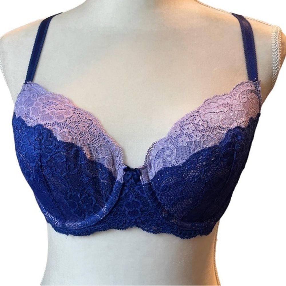 Victoria’s Secret Dream Angels Lined Lace Demi‎ Bra - 34D